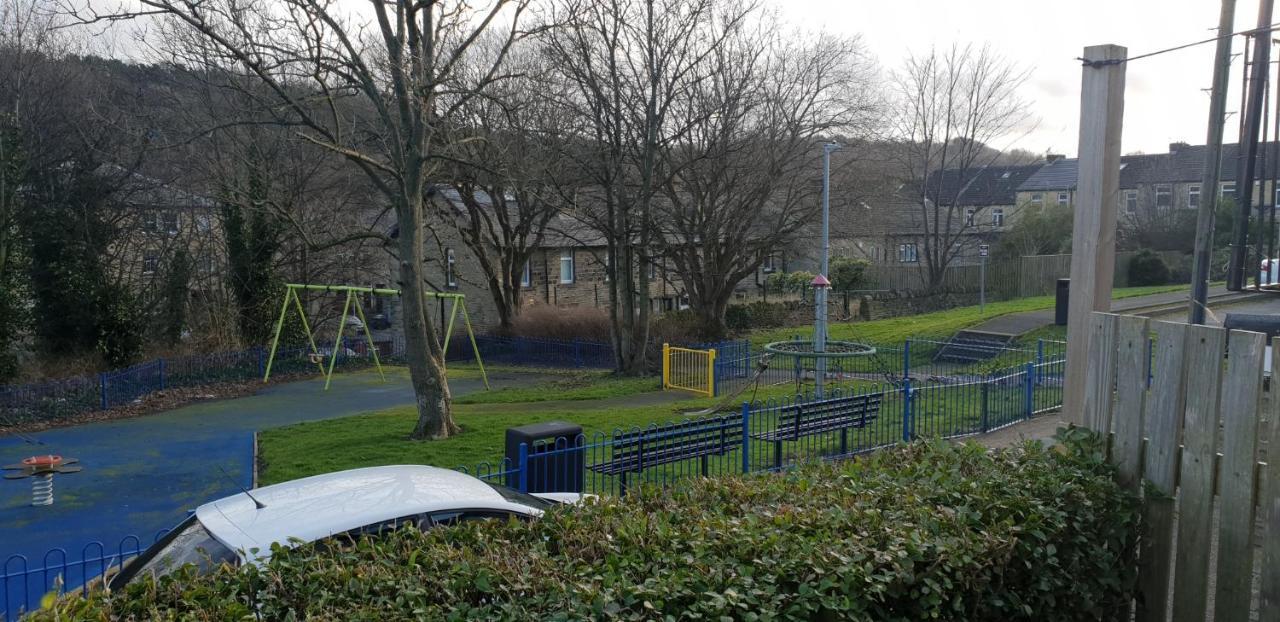 Joyful Place Huddersfield Exterior foto